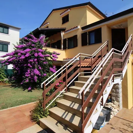 Tancel Comfortable Holiday Holiday home Porec